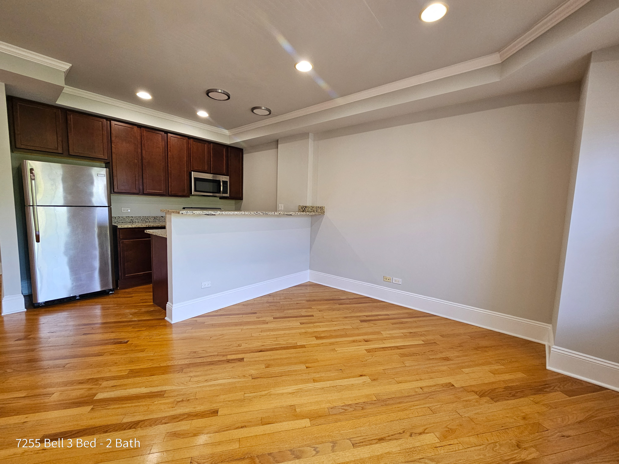 7255-57 N. Bell Ave. 7255-57 N. Bell Ave., Chicago, IL 60645 Ridge Park - Leasing by Cross Street